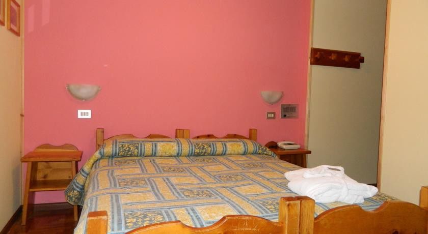 Hotel Nazionale Μπόρμιο Εξωτερικό φωτογραφία