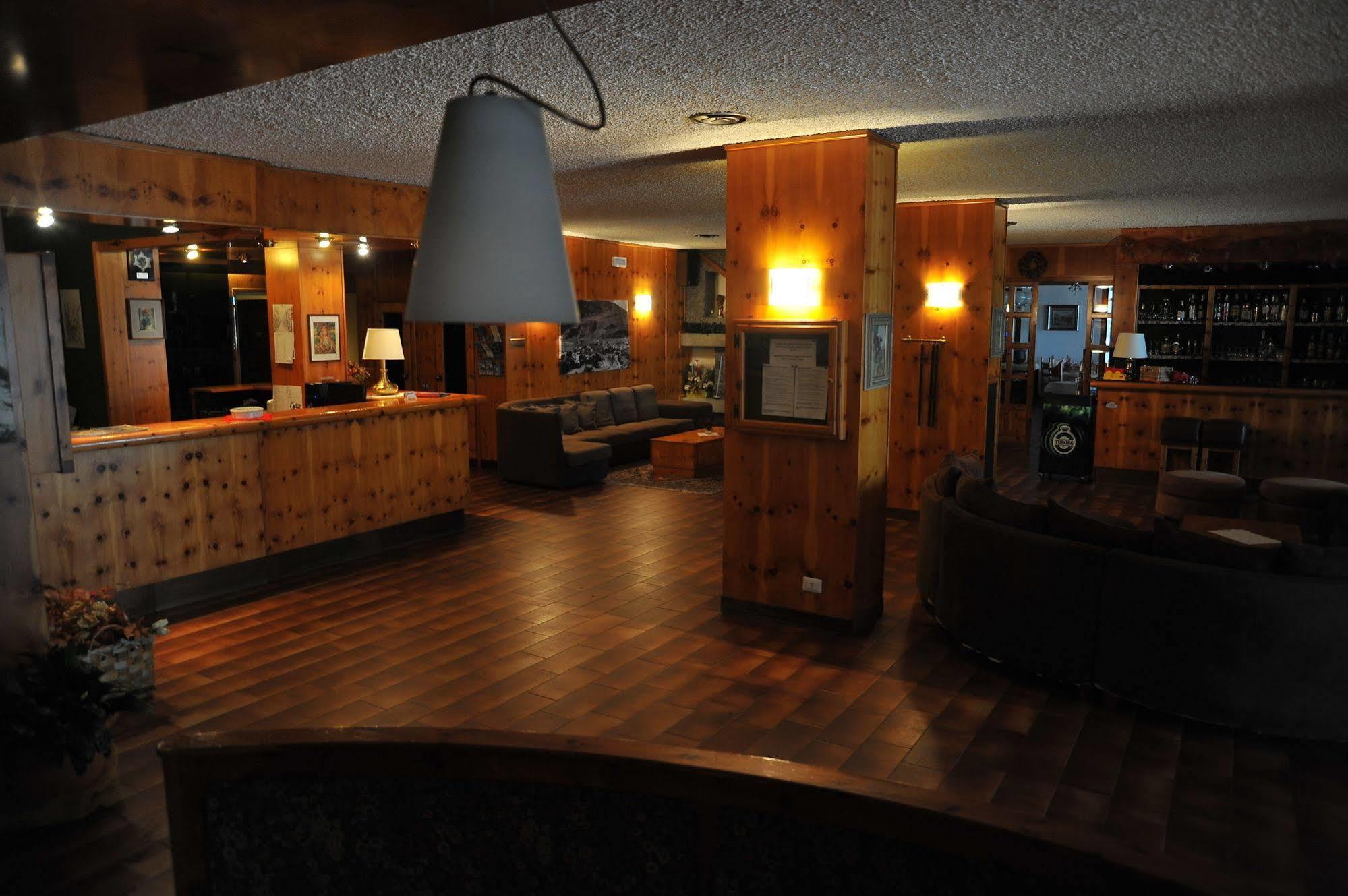 Hotel Nazionale Μπόρμιο Εξωτερικό φωτογραφία
