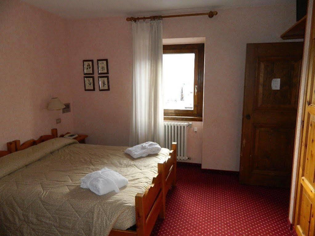 Hotel Nazionale Μπόρμιο Εξωτερικό φωτογραφία